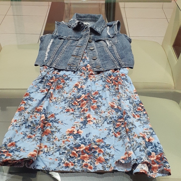 Dresses and jacket set 5 pieces - Picture 5 of 15